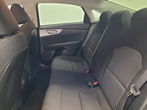 Used 2024 Kia Forte LXS FWD image 18