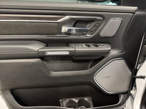 Used 2025 RAM 1500 Laramie w/ Night Edition image 13