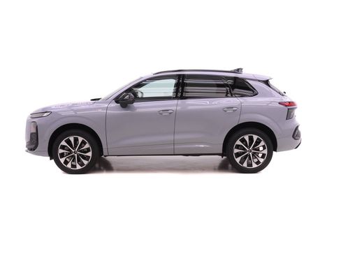 New 2026 Audi Q3 quattro 2.0T AWD/4WD image 3