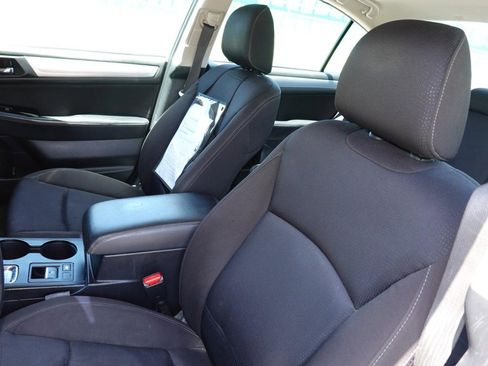 Used 2017 Subaru Legacy 2.5i Premium w/ Moonroof Package image 14