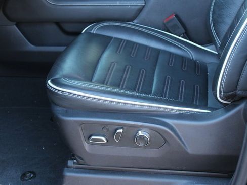 Used 2024 GMC Sierra 1500 AT4X image 15