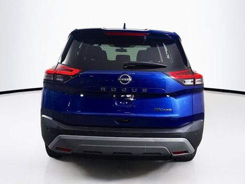 Certified 2023 Nissan Rogue SV image 6