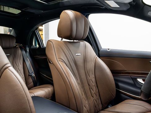 Used 2017 Mercedes-Benz S 63 AMG 4MATIC Sedan image 20