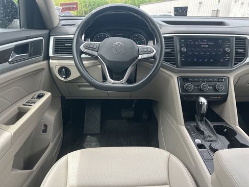 Used 2021 Volkswagen Atlas SE AWD/4WD image 19