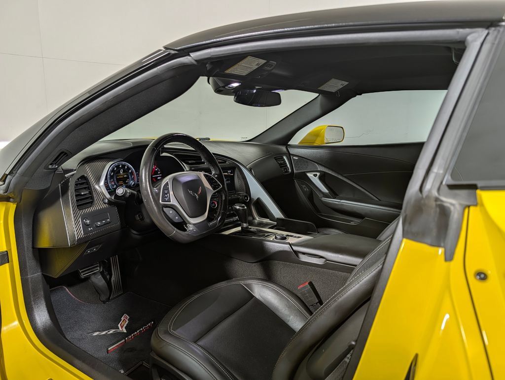 Used 2019 Chevrolet Corvette Grand Sport RWD image 22