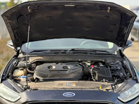 Used 2014 Ford Fusion Titanium AWD/4WD image 30