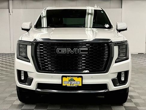 Used 2023 GMC Yukon Denali Ultimate AWD/4WD image 4