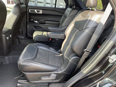 Used 2022 Ford Explorer ST AWD/4WD image 21