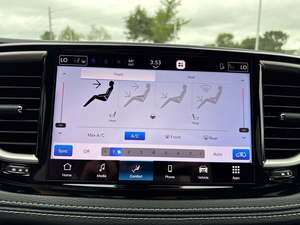New 2027 Chrysler Pacifica Select FWD image 3