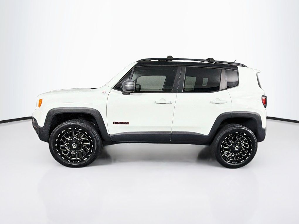 Used 2016 Jeep Renegade Trailhawk AWD/4WD image 6