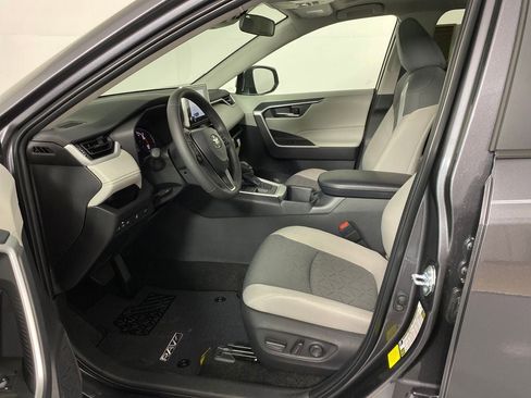 New 2025 Toyota RAV4 XLE w/ Convenience Package image 7