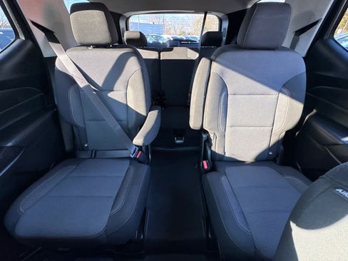 Used 2021 Chevrolet Traverse LT image 29