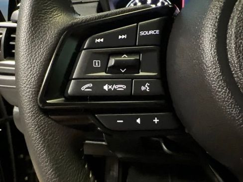 Used 2025 Subaru Forester Premium AWD/4WD image 38