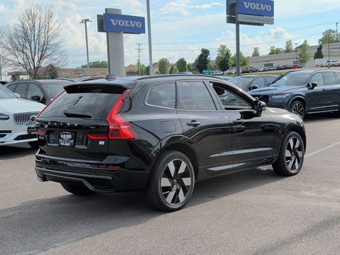 Used 2024 Volvo XC60 T8 Plus w/ Protection Package Premier AWD/4WD image 3
