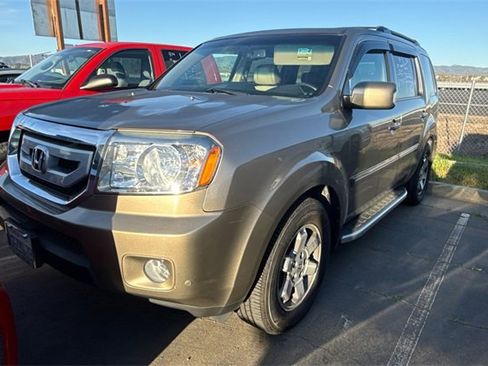 Used 2009 Honda Pilot Touring image 2