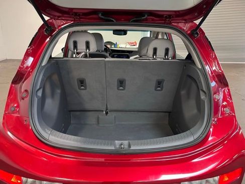 Used 2021 Chevrolet Bolt LT image 16