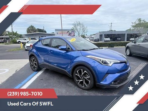 Used 2018 Toyota C-HR XLE FWD image 1