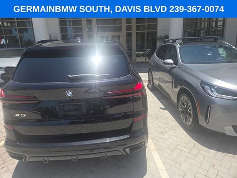 Certified 2026 BMW X5 sDrive40i w/ Executive Package RWD image 16