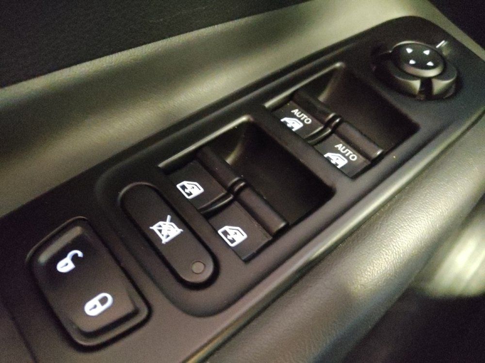 Used 2020 Jeep Renegade Limited AWD/4WD image 27