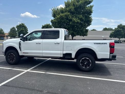 Used 2025 Ford F250 King Ranch w/ Tremor Off-Road Package AWD/4WD image 15