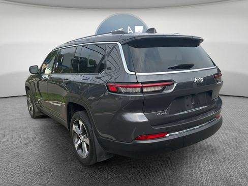 Certified 2023 Jeep Grand Cherokee L Limited w/ Trailer Tow Group (B) AWD/4WD image 6