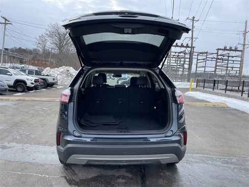 Used 2024 Ford Edge SEL image 13