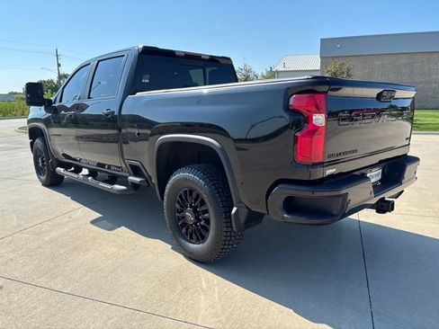 Used 2023 Chevrolet Silverado 2500 LTZ w/ LTZ Plus Package AWD/4WD image 8