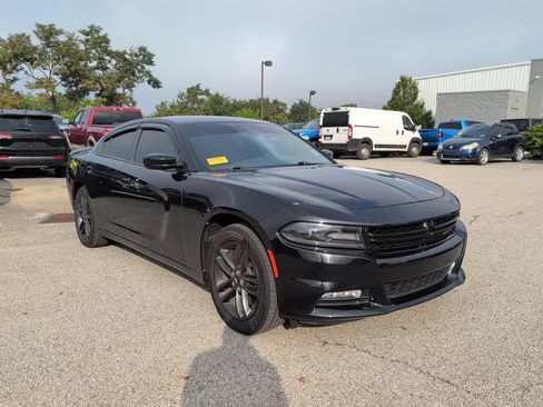 Used 2019 Dodge Charger SXT w/ Driver Confidence Group AWD/4WD image 1