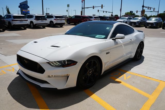 Used 2019 Ford Mustang GT Premium w/ Equipment Group 401A RWD image 22