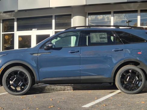 New 2026 Kia Sorento X-Line EX image 10