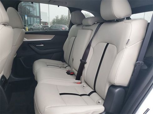 Certified 2024 MAZDA CX-90 Plug-In Hybrid w/ Preferred image 12