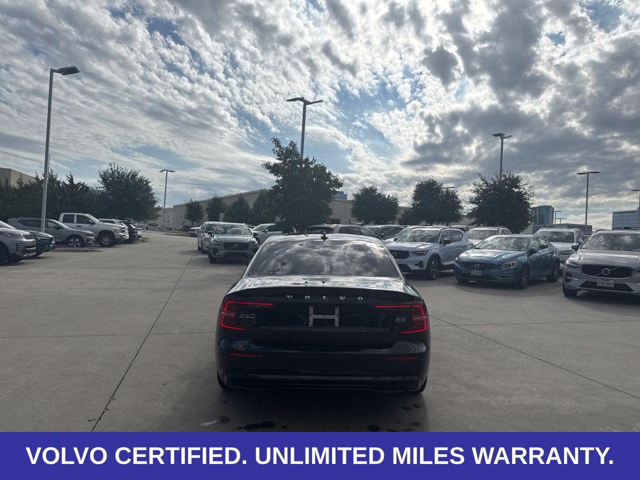 Used 2024 Volvo S60 B5 Plus FWD image 6