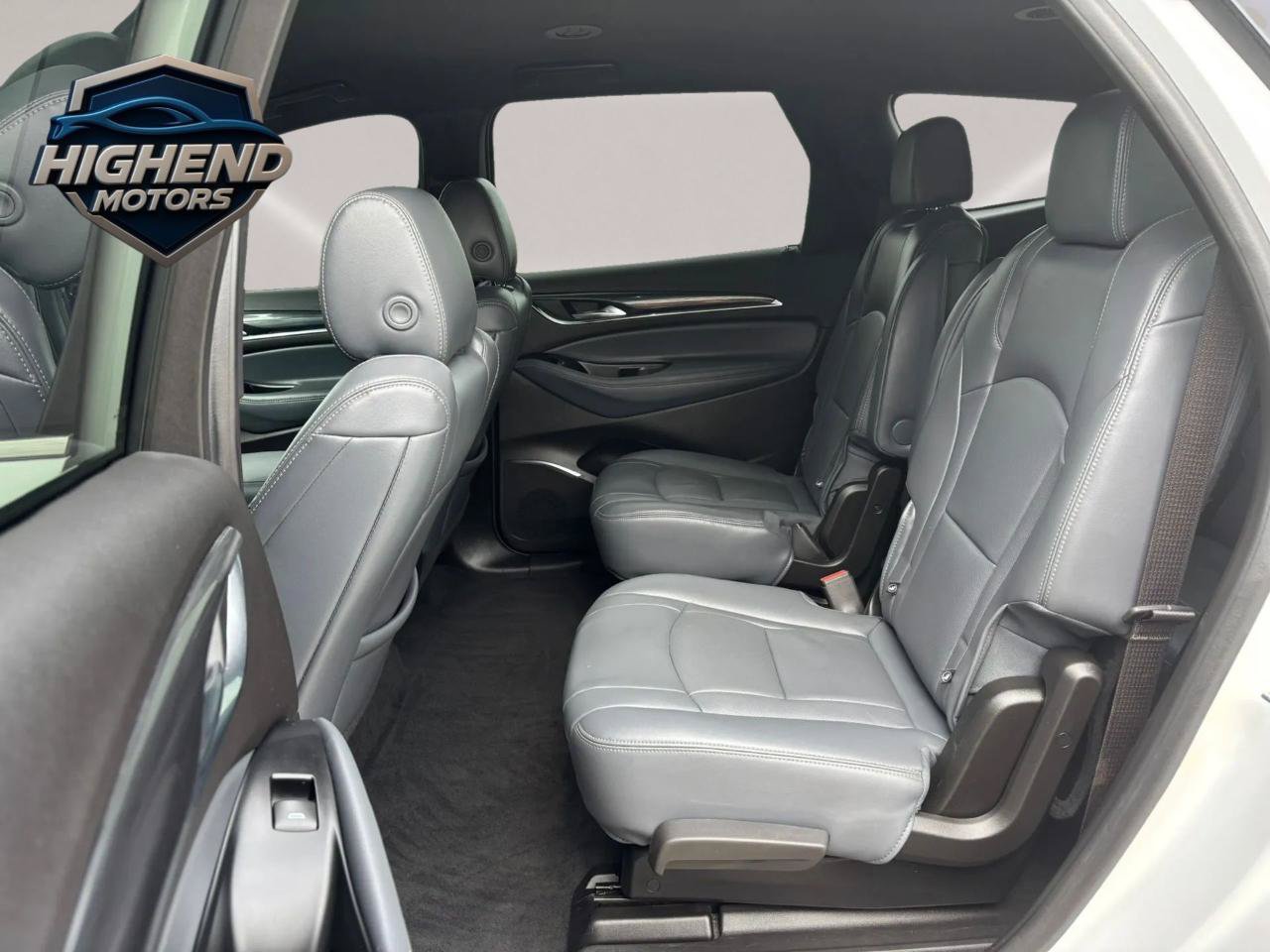 Used 2024 Buick Enclave Premium AWD/4WD image 13