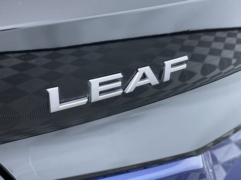 Certified 2025 Nissan Leaf S FWD image 22