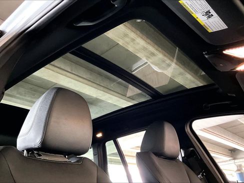 Used 2019 BMW X3 sDrive30i w/ Convenience Package image 13