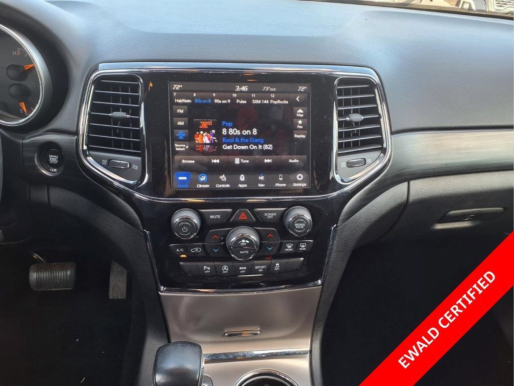 Used 2021 Jeep Grand Cherokee Altitude AWD/4WD image 19
