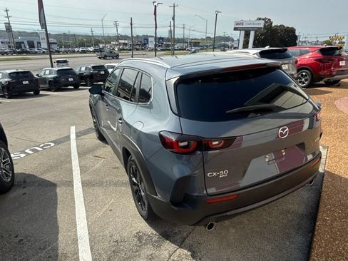 Used 2025 MAZDA CX-50 AWD 2.5 S w/ Preferred Package image 9
