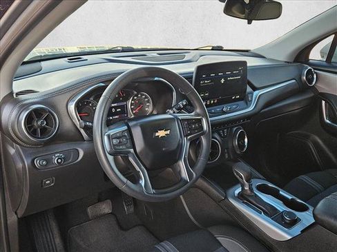 Certified 2025 Chevrolet Blazer LT image 10