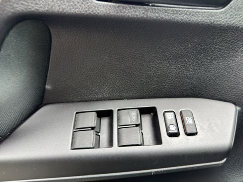 Used 2018 Toyota RAV4 LE w/ All Weather Liner Package image 19