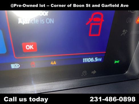 Used 2023 Ford Bronco Badlands w/ Sasquatch Package image 17