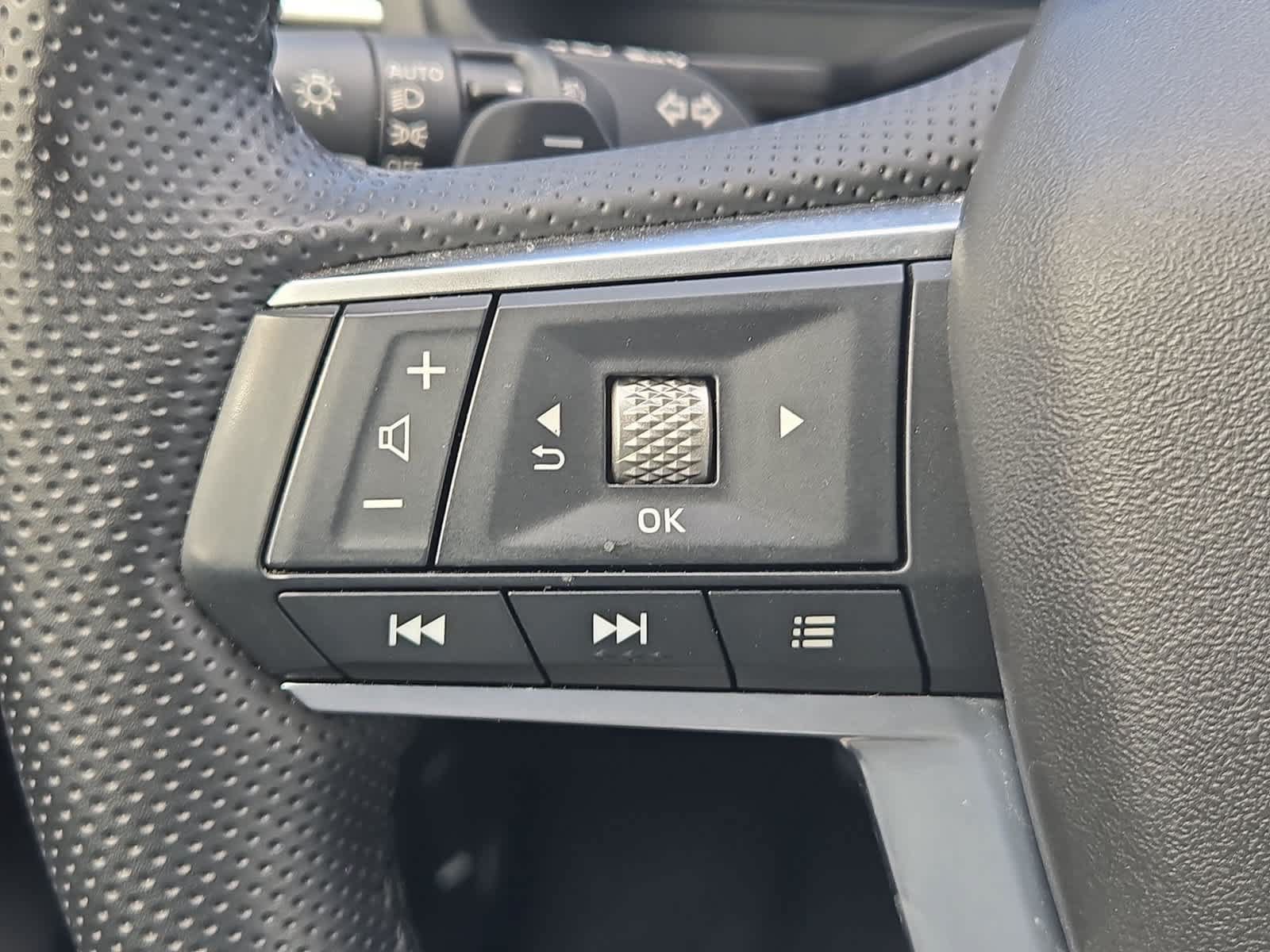 Used 2024 Mitsubishi Outlander SEL FWD image 23