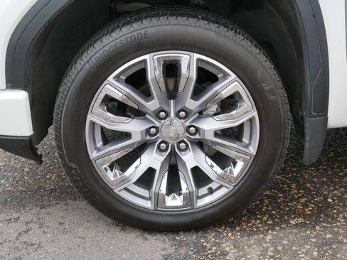 Used 2024 GMC Sierra 1500 Denali AWD/4WD image 15