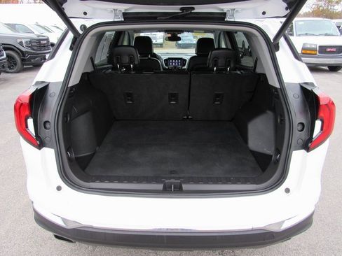 Certified 2020 GMC Terrain SLT w/ Preferred Package image 25