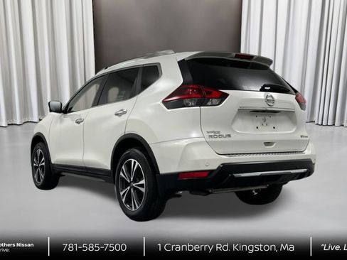 Certified 2020 Nissan Rogue SV w/ Sun & Sound Touring Package AWD/4WD image 7