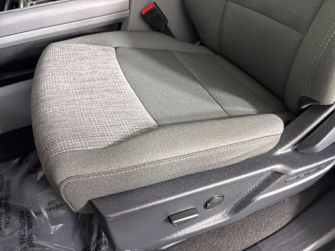 Used 2025 Ford F250 XLT w/ FX4 Off-Road Package image 10