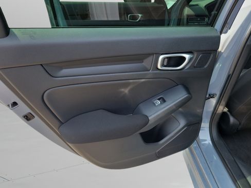 Used 2024 Honda Civic Sport image 11
