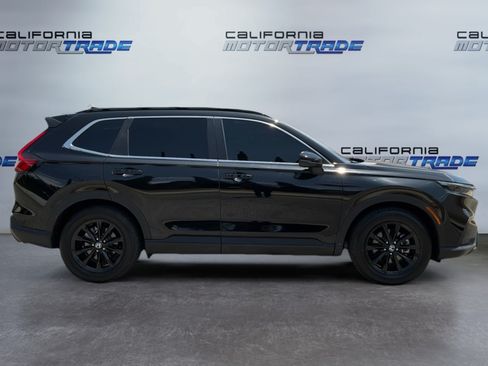 Used 2025 Honda CR-V Sport-L image 4