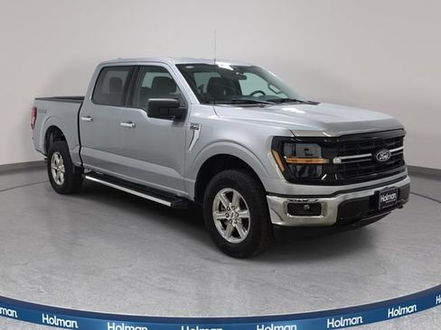 Used 2025 Ford F150 XLT w/ Equipment Group 301A Standard AWD/4WD image 4