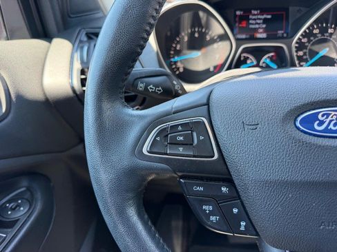 Certified 2019 Ford Escape Titanium FWD image 14