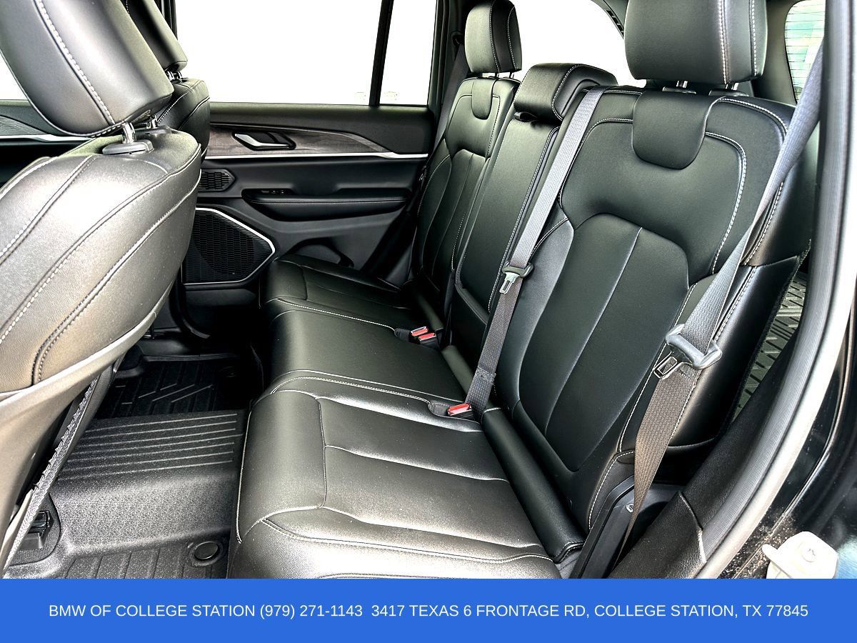 Used 2024 Jeep Grand Cherokee Limited 4xe AWD/4WD image 18